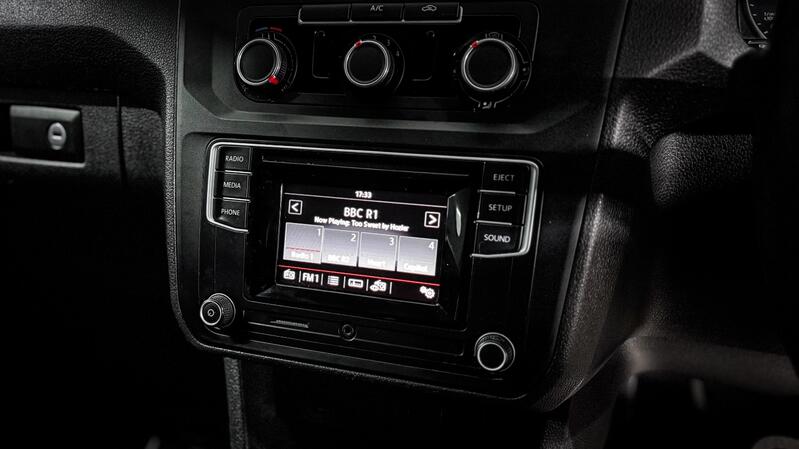 VOLKSWAGEN CADDY MAXI