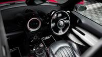 MINI PACEMAN